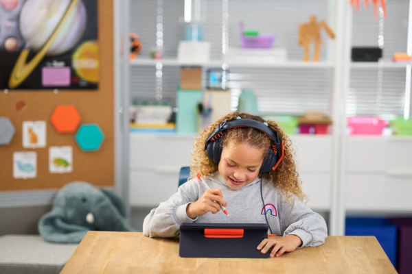 Logitech Zone Learn