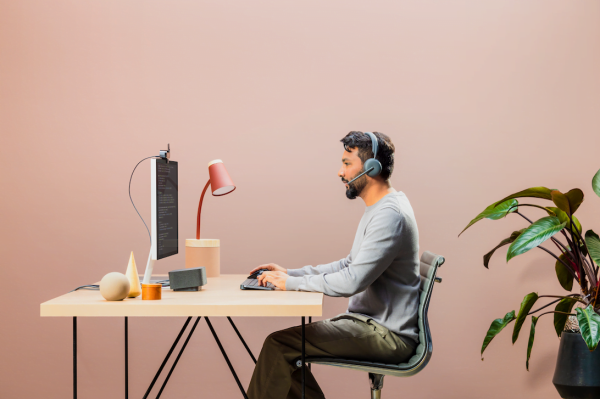 Zone Wireless 2 van Logitech in action