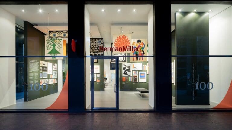MediaMarkt biedt klanten voortaan een complete one stop shop voor inruil, refurbish en verkoop van elektronica, inclusief garantie, abonnementen en verzekeringen.